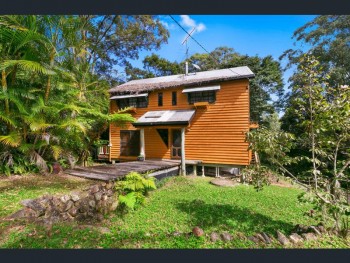 72 North Road Lower Beechmont Qld 4211