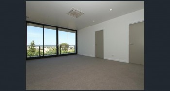 204/44 Key Largo Drive Clarkson WA 6030