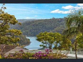 80 NEERIM ROAD Castle Cove NSW 2069