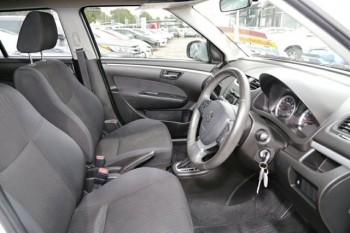 2014 Suzuki Swift GL Hatchback