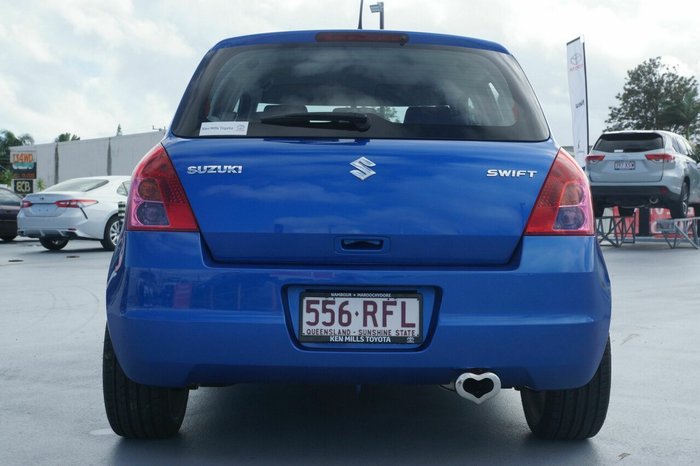 2010 Suzuki Swift GLX RS415