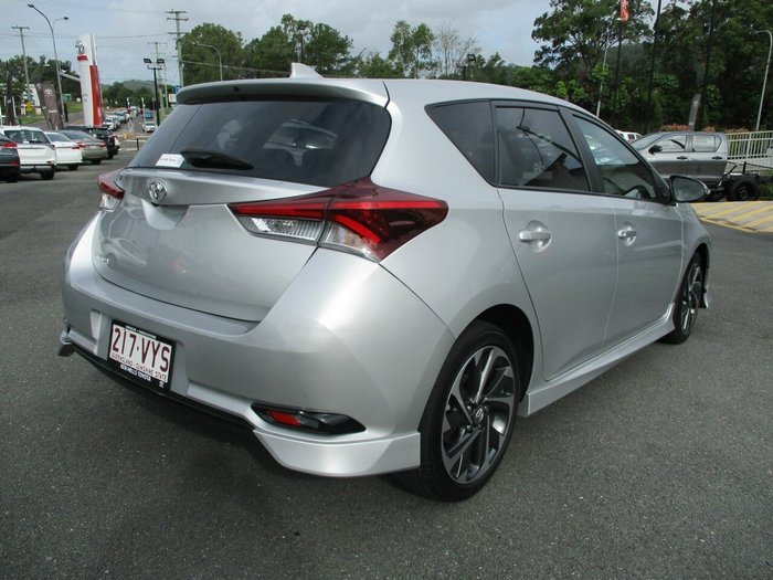 2015 Toyota Corolla Levin S-CVT SX ZRE18