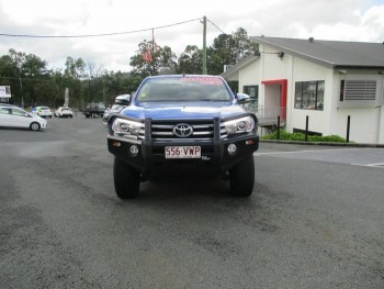 2015 Toyota Hilux SR5 Double CAB GUN126R