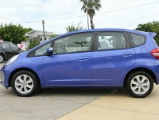 2013 HONDA JAZZ GE VIBE HATCHBACK FOR SA