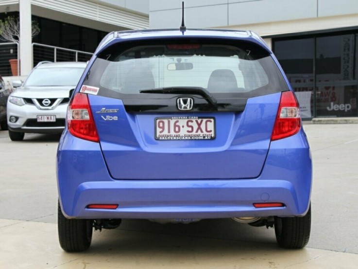 2013 HONDA JAZZ GE VIBE HATCHBACK FOR SA