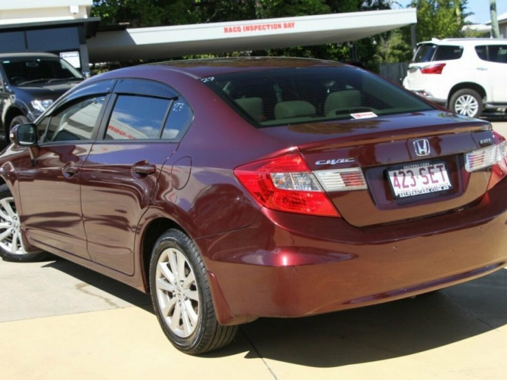 2012 HONDA CIVIC 9TH GEN VTI-L SEDAN FOR