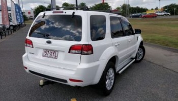 2010 FORD ESCAPE