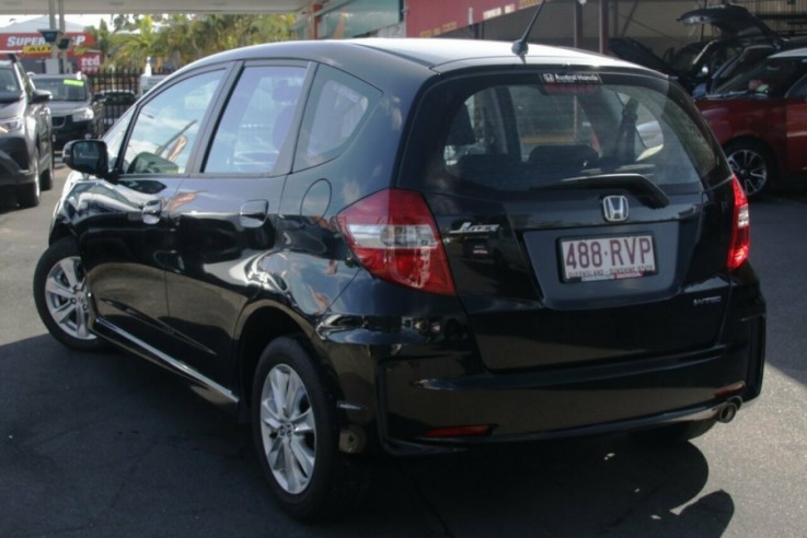 2011 Honda Jazz VTi