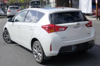 2013 Toyota Corolla Levin ZR