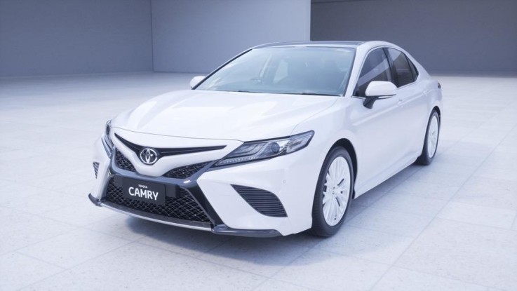 Brand New 2018 Toyota Camry SL 4CYL Petr