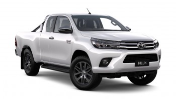  2017 Toyota HiLux 4x4 SR5 Extra-Cab Pic