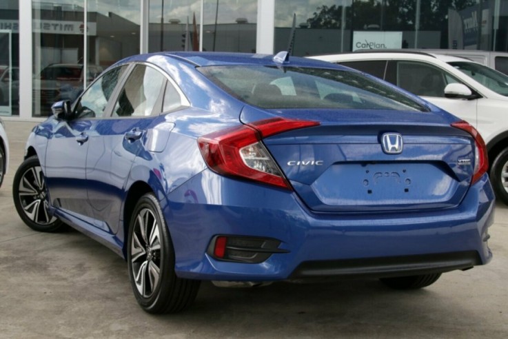 2017 Honda Civic Sedan VTi-L