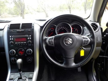 2010 Suzuki Grand Vitara Wagon