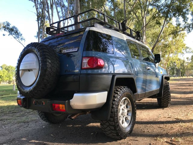 2012 Toyota FJ Cruiser Wagon