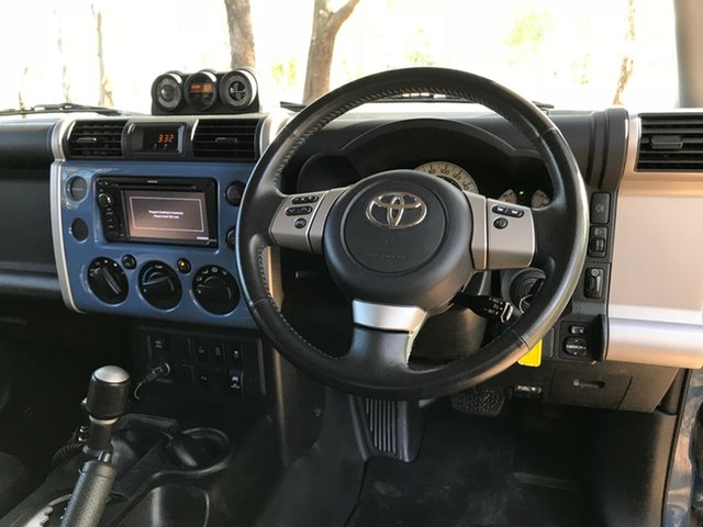 2012 Toyota FJ Cruiser Wagon