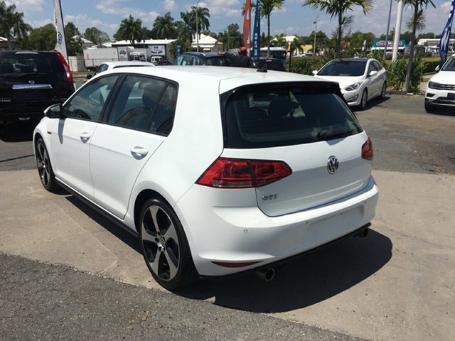 2013 Volkswagen Golf GTI DSG Hatchback