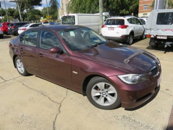 2005 BMW 320i Sedan