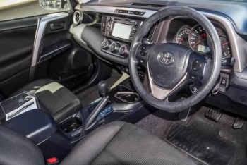 2016 TOYOTA RAV4 GX