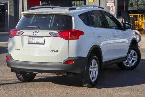 2014 TOYOTA RAV4 GX