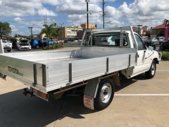 2004 Toyota Hilux Cab Chassis