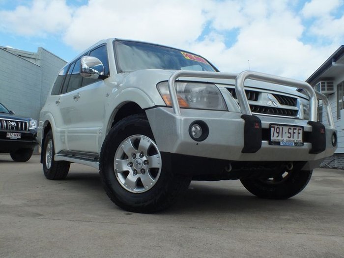 2004 Mitsubishi Pajero GLS 21ST Annivers