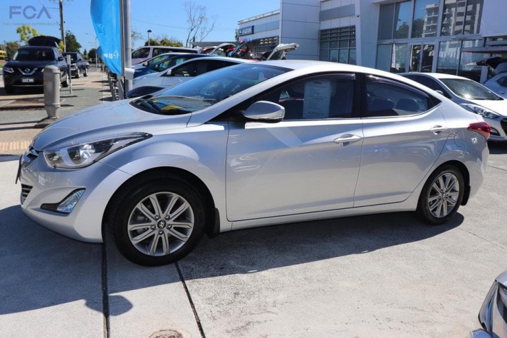 2014 Hyundai Elantra Trophy Sedan