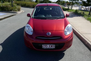 Nissan Micra K13 ST Hatchback