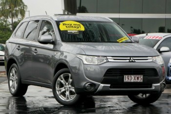  MY14.5 MITSUBISHI OUTLANDER ZJ ES 4WD W