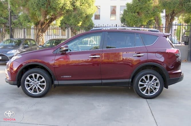 2017 Toyota RAV4 Cruiser ALA49R 4X4