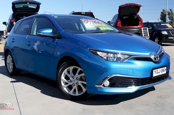 2017 Toyota Corolla Ascent Sport ZRE182R