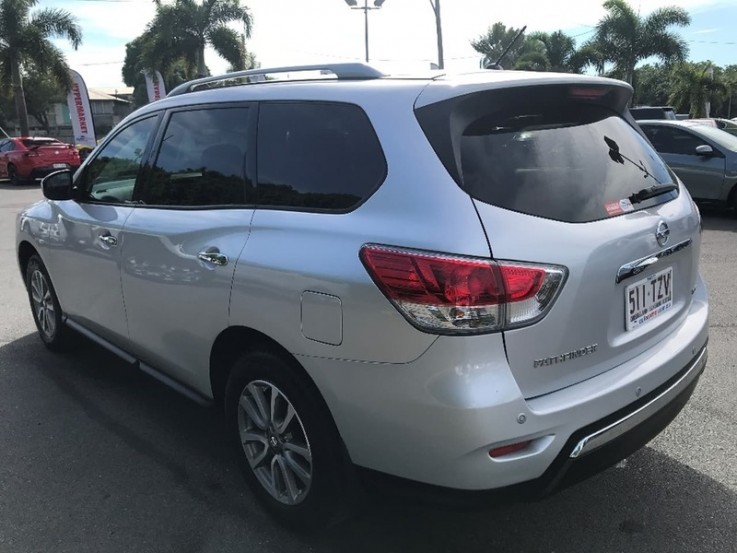 2013 Nissan Pathfinder St Wagon (Silver)