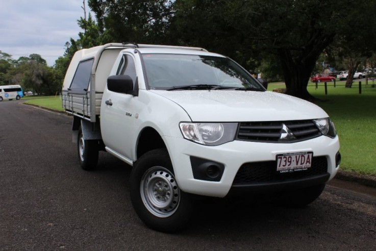 MY15 Mitsubishi Triton MN GLX 