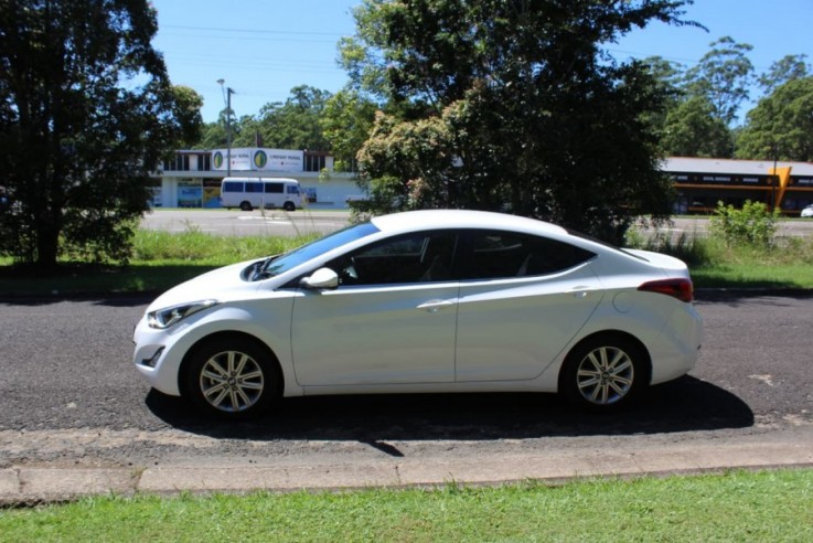 Hyundai Elantra MD Sedan