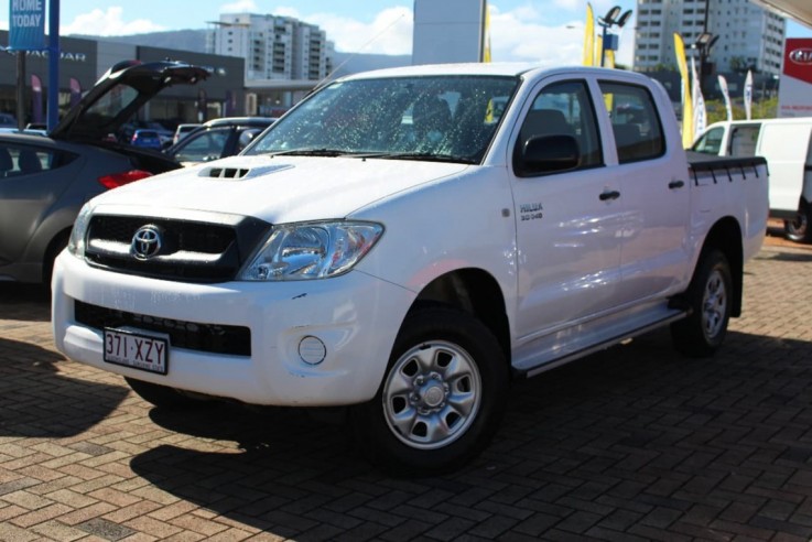 2010 TOYOTA HILUX KUN26R SR