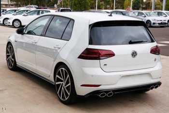 2018 Volkswagen Golf R Grid Edition Hatc