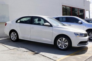 2015 VOLKSWAGEN JETTA 1B 118TSI TRENDLIN