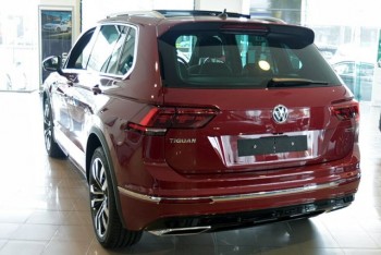 2018 VOLKSWAGEN TIGUAN WAGON