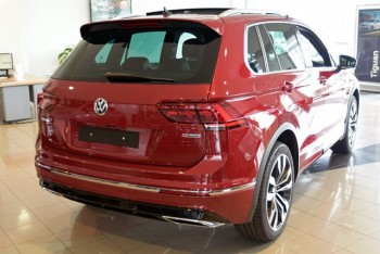 2018 VOLKSWAGEN TIGUAN WAGON