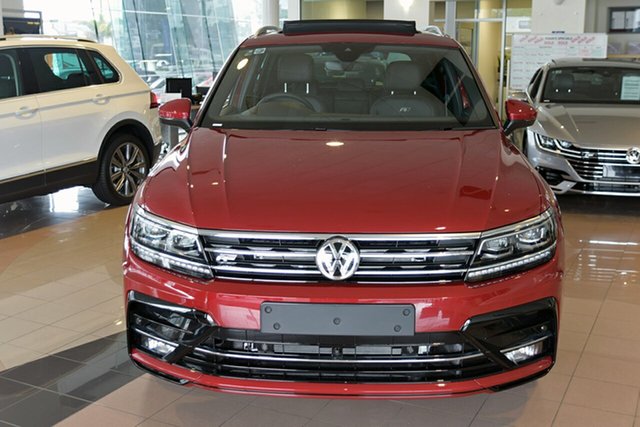 2018 VOLKSWAGEN TIGUAN WAGON