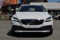 2017 MY18 Volvo V40 Cross Country D4 Pro