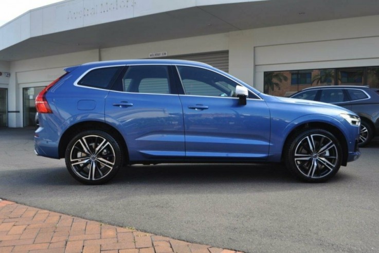 2017 MY18 Volvo XC60 D5 R-Design for sal