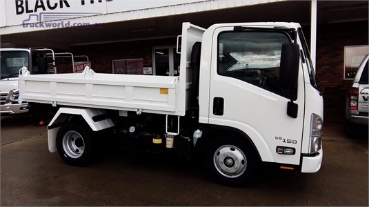 2017 Isuzu NLR 55 150 Tipper