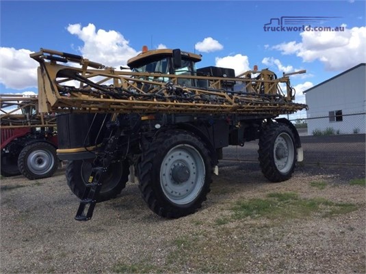 2013 Rogator RG1100 Boom Sprays