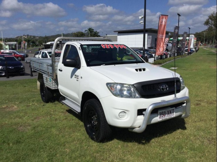 2011 Toyota Hilux 4×4 SR 3.0L T Diesel M