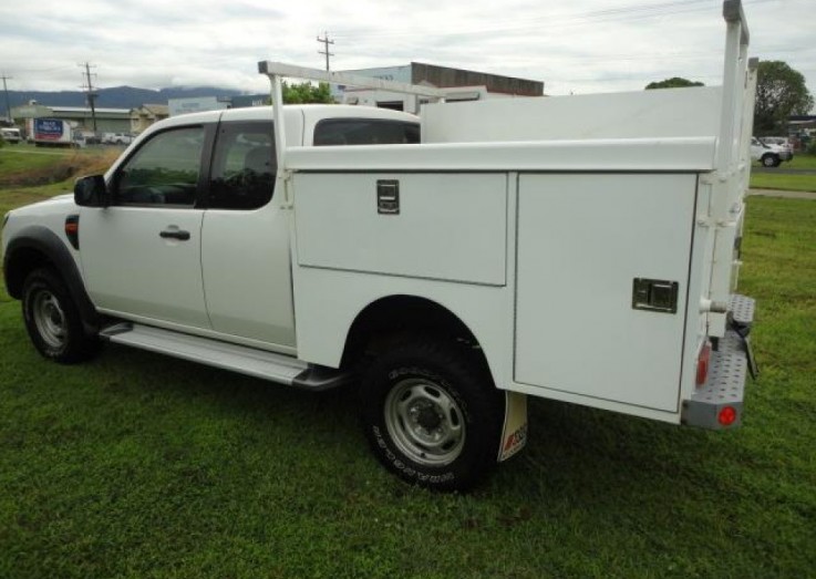 2010 FORD RANGER PK XL CAB CHASSIS - EXT