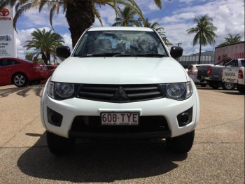 2014 MITSUBISHI TRITON GLX (4×4)