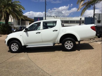 2014 MITSUBISHI TRITON GLX (4×4)