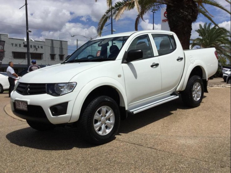 2014 MITSUBISHI TRITON GLX (4×4)