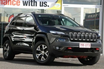 2014 Jeep Cherokee Trailhawk Wagon (Blac