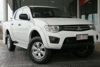 2013 MITSUBISHI TRITON GLX DOUBLE CAB UT